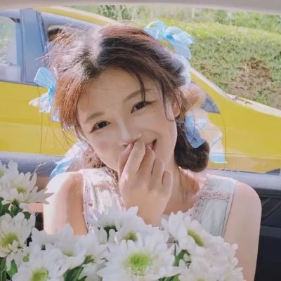 美人无泪